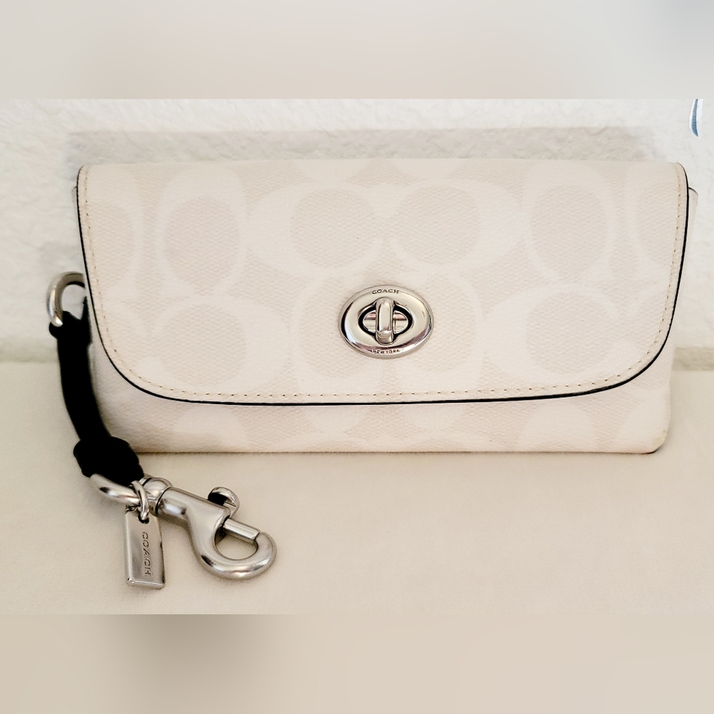 Coach Sunglasses Case